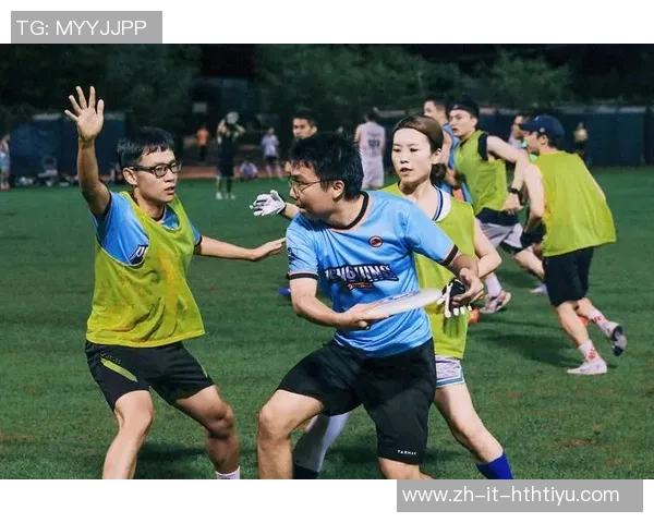 飞盘配合实力大比拼北京飞盘队荣登全国第九名榜单